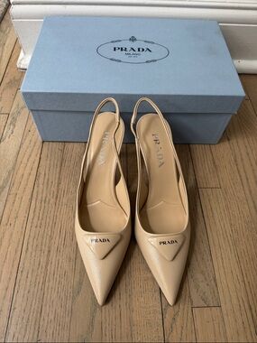 Prada Beige saffiano Leather Pointed Slingback Heels pumps triangle logo 37 New
